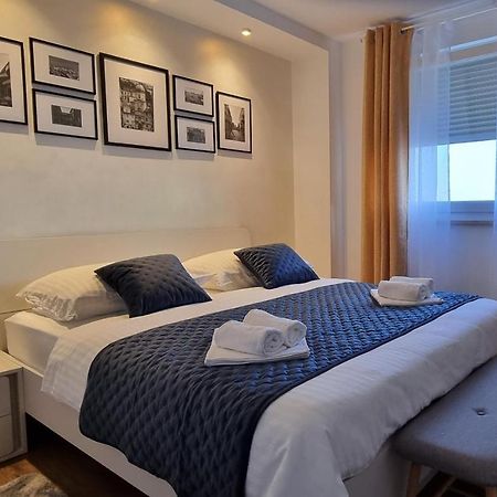 Qr Apartment For Family, Couples, And Friends Stay In Rijeka Dış mekan fotoğraf