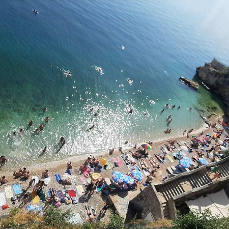 Qr Apartment For Family, Couples, And Friends Stay In Rijeka Dış mekan fotoğraf