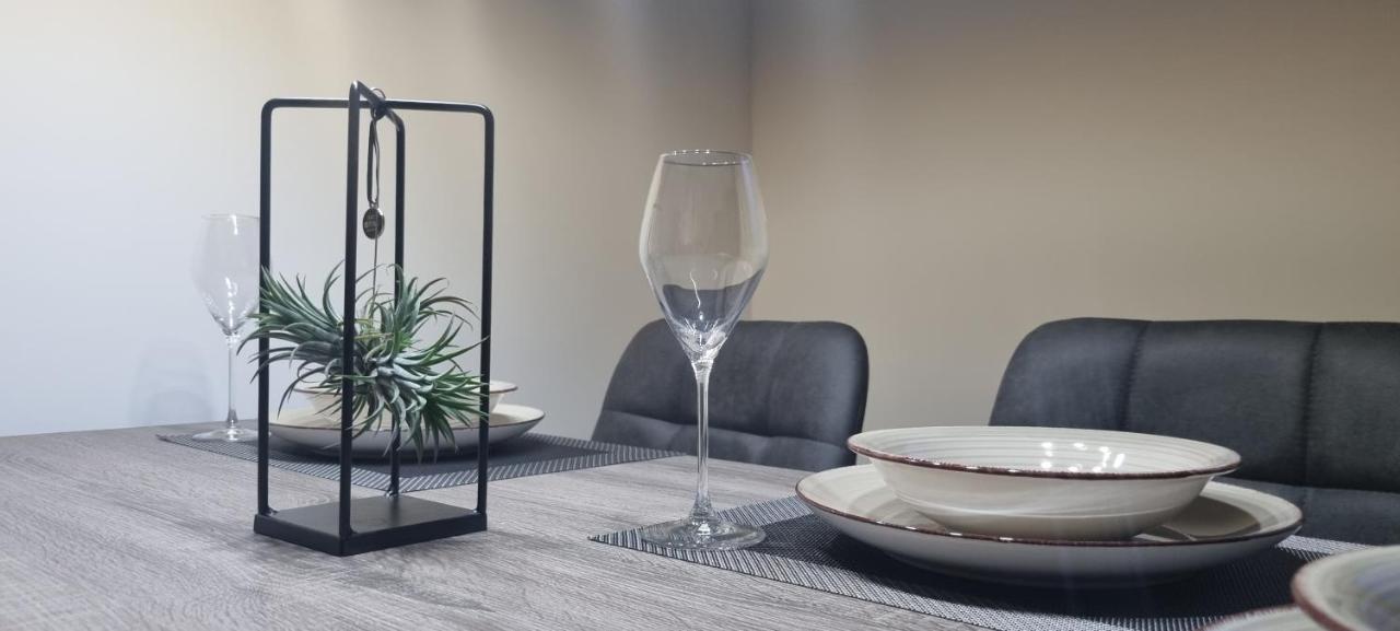 Qr Apartment For Family, Couples, And Friends Stay In Rijeka Dış mekan fotoğraf